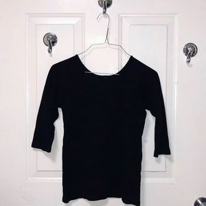 Brandy Melville half sleeve top